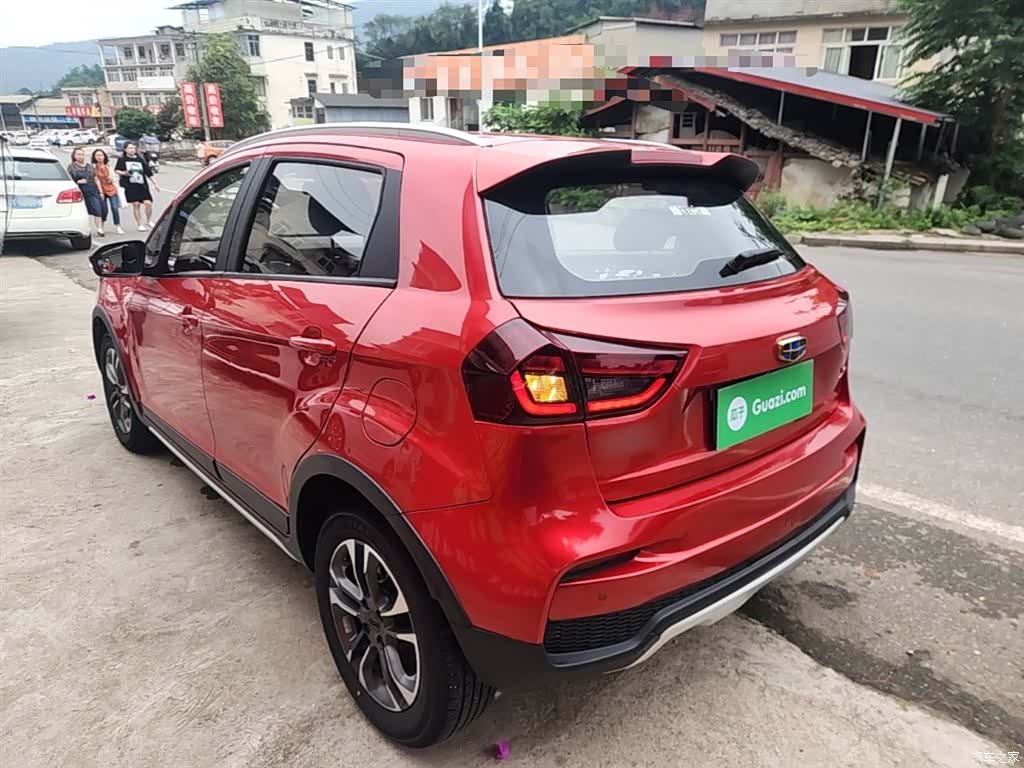 Geely X3, 2020 все фото