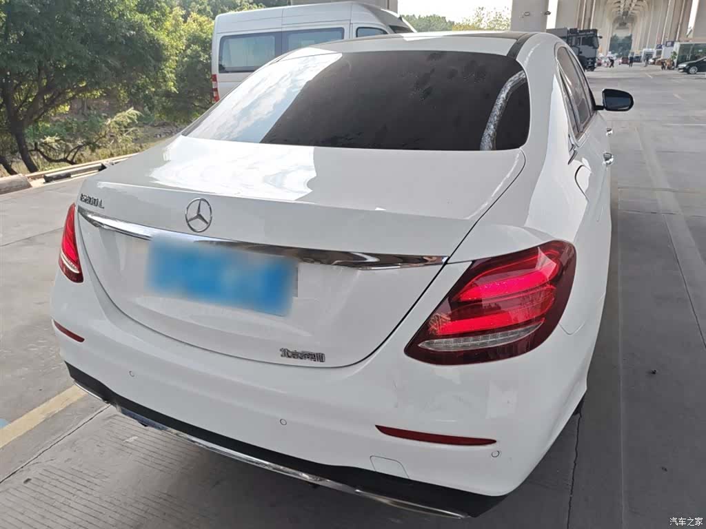 Mercedes-Benz E-Class, 2016 4