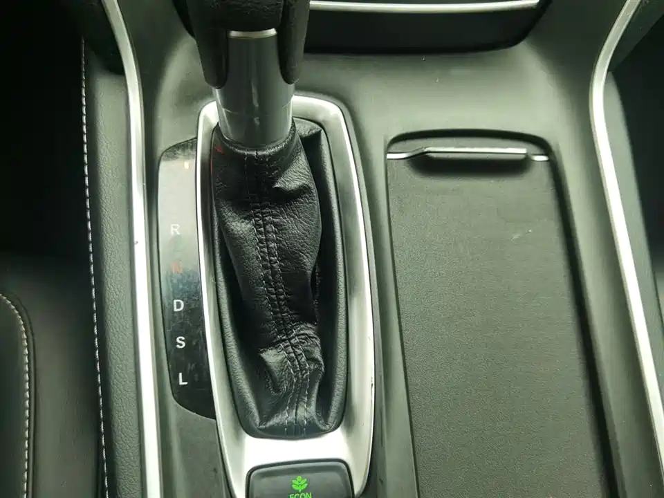 Honda Yingshipai Honda Yingshipai