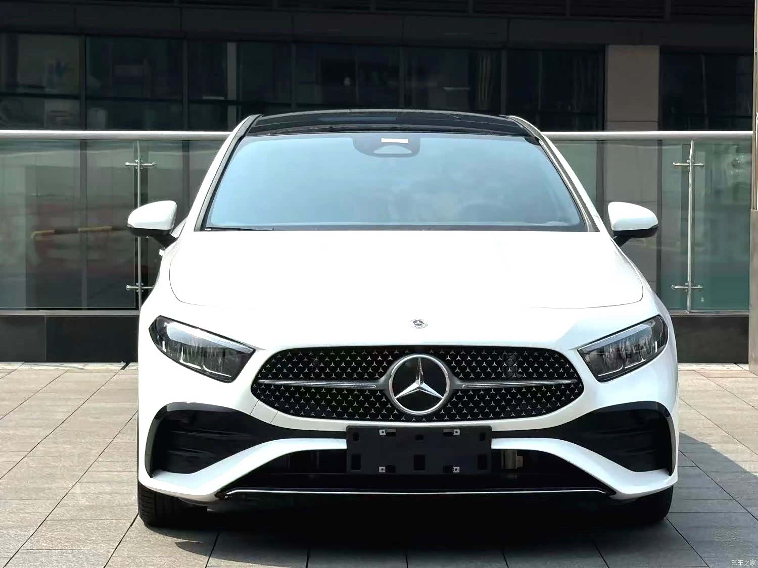 Mercedes-Benz A-Class, 2023 2