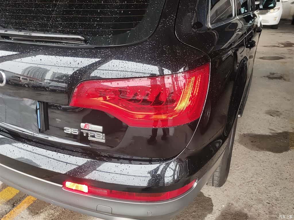 Audi Q7, 2015 24