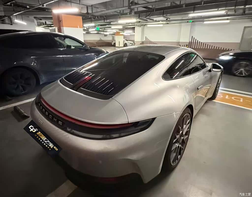 Porsche 911, 2025 7