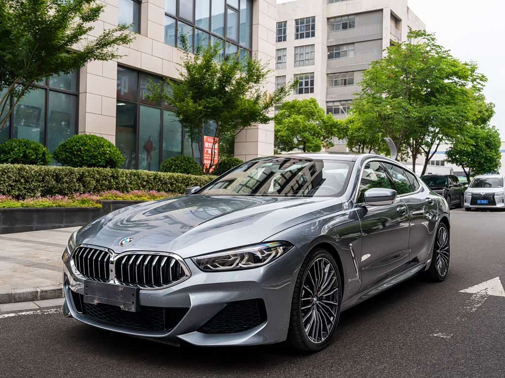 BMW 8 Series