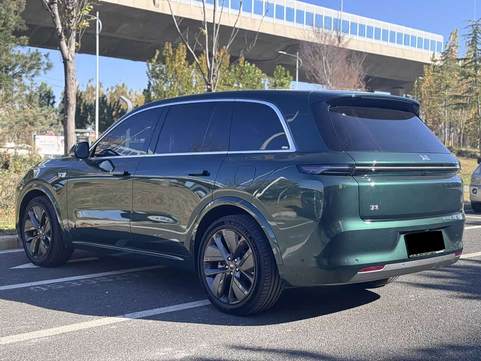 Li Auto Ideal L8