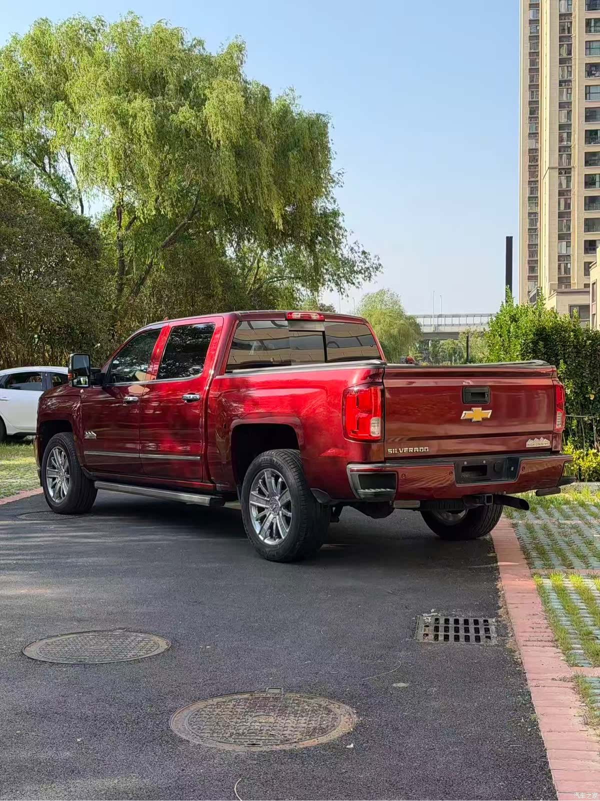 Chevrolet HighCountry, 2018 4