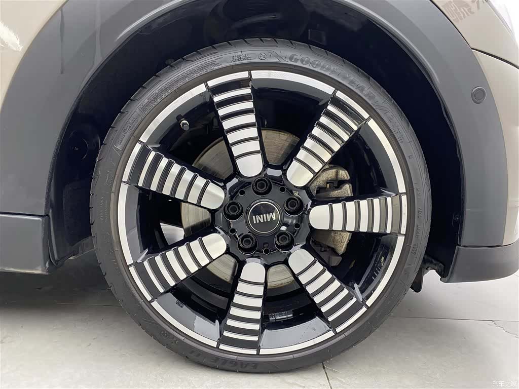 Mini Cooper, 2023 34