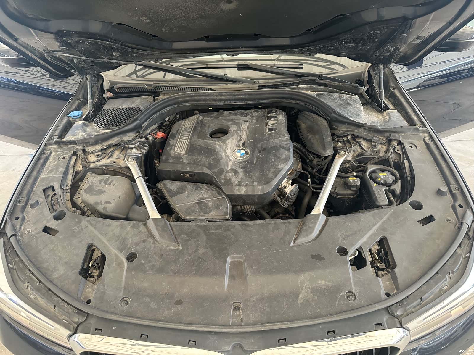 BMW 6 Series GT, 2018 11