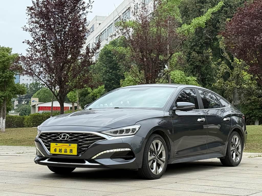Hyundai Lafesta