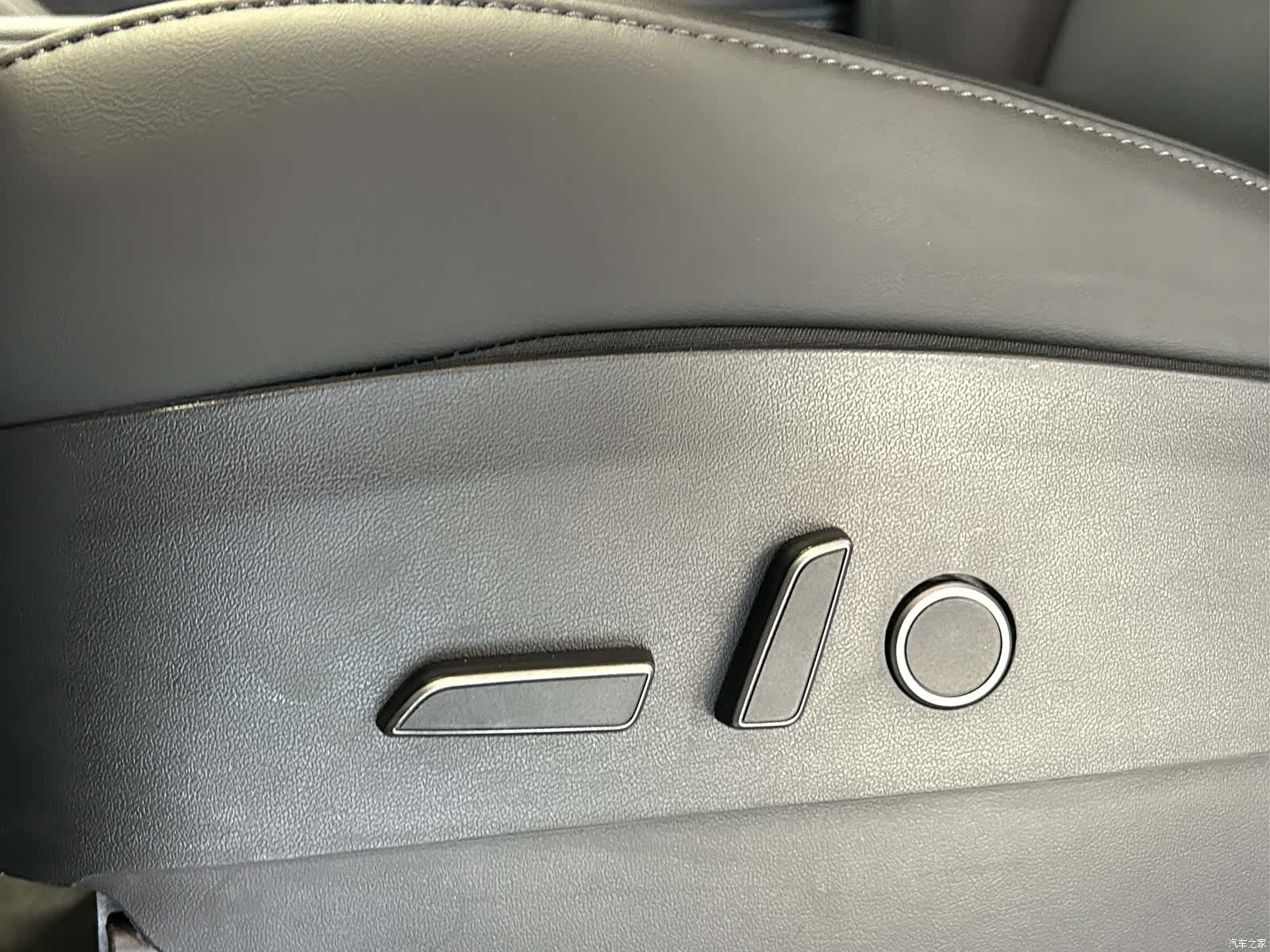 Tesla Model Y, 2022 8