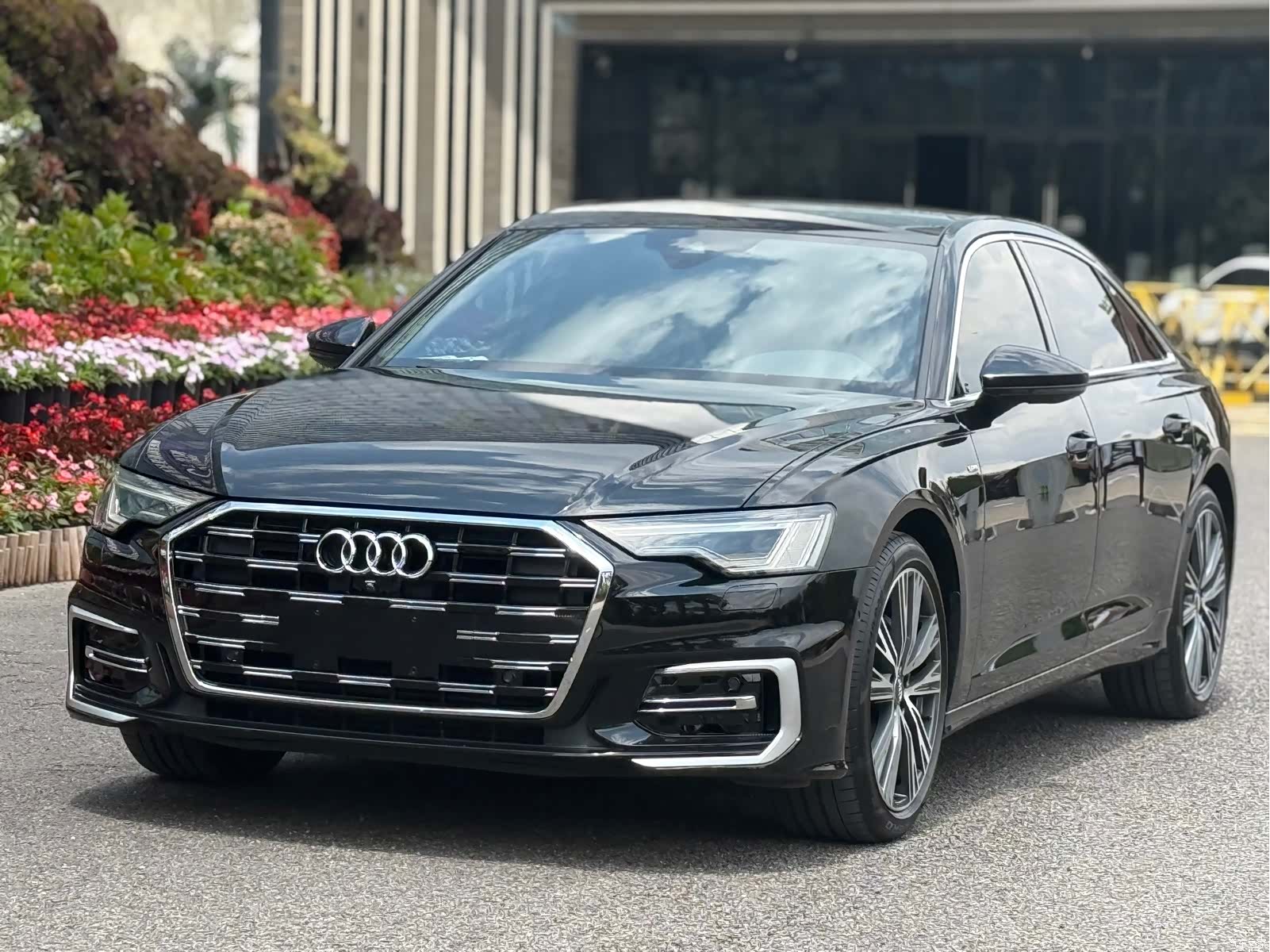 Audi A6L, 2021 3