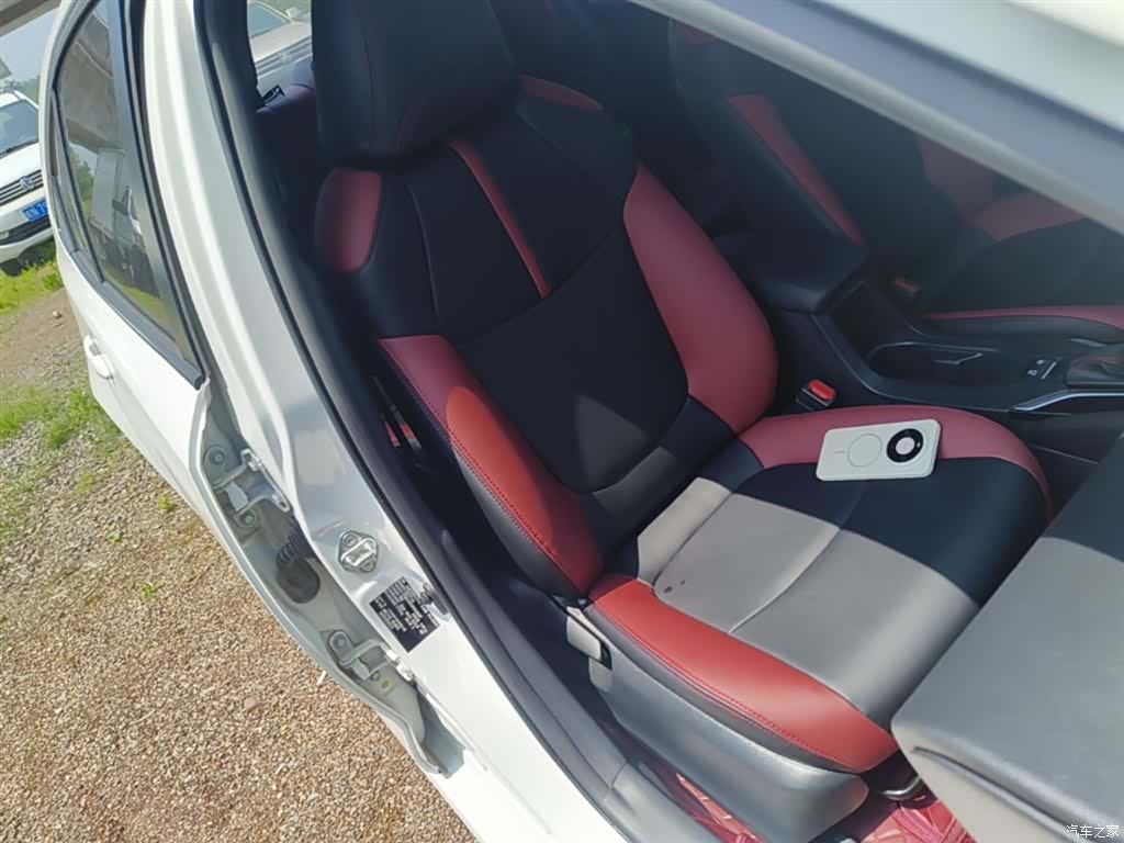 Toyota Corolla, 2023 24