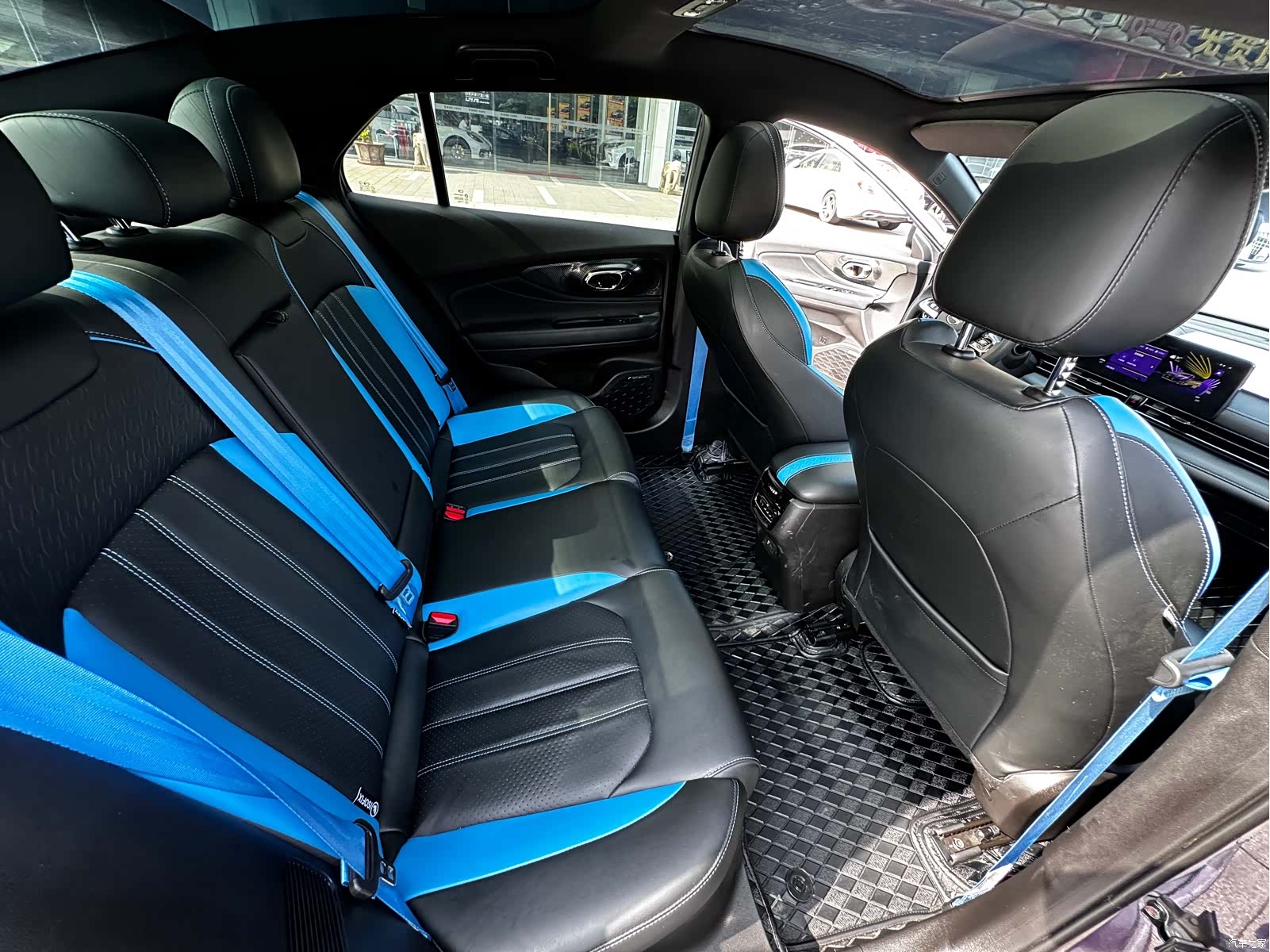 Geely Galaxy Empow, 2023 12