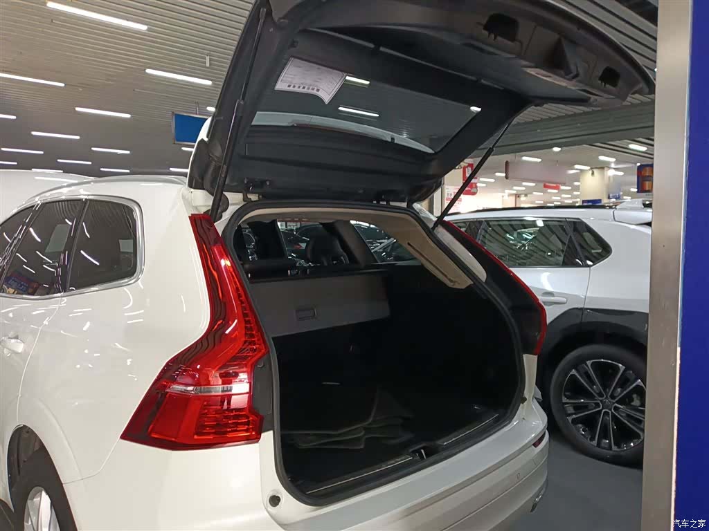 Volvo XC60, 2019 15