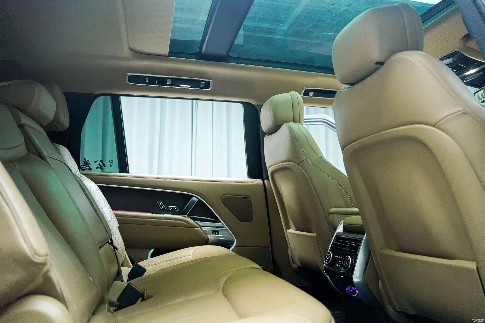 Land Rover Range Rover, 2024 9