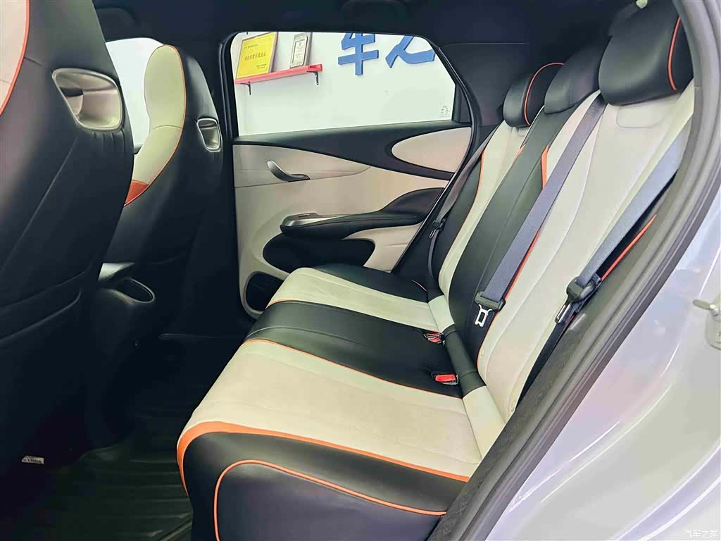 BYD Dolphin, 2023 22