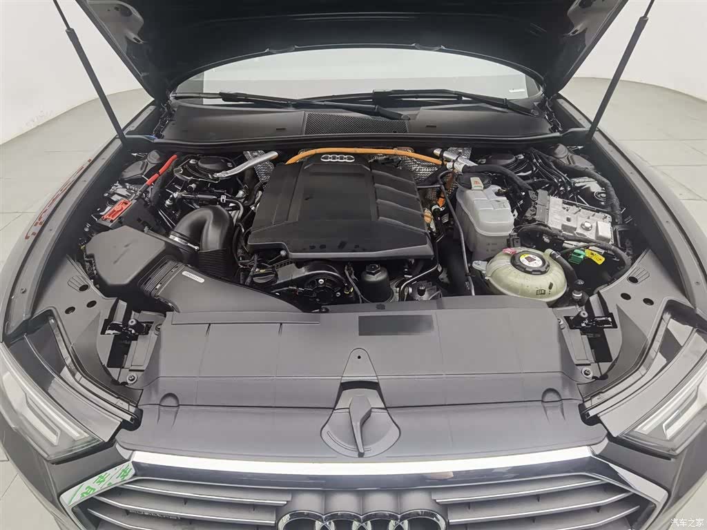 Audi A6L, 2021 6
