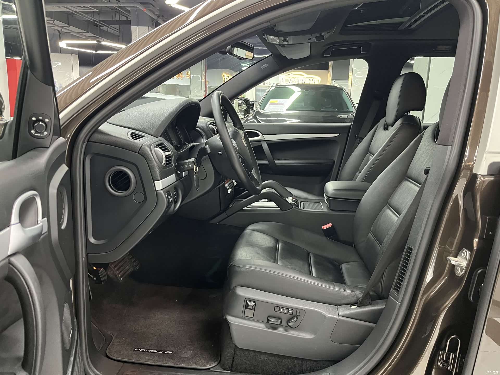 Porsche Cayenne, 2009 14