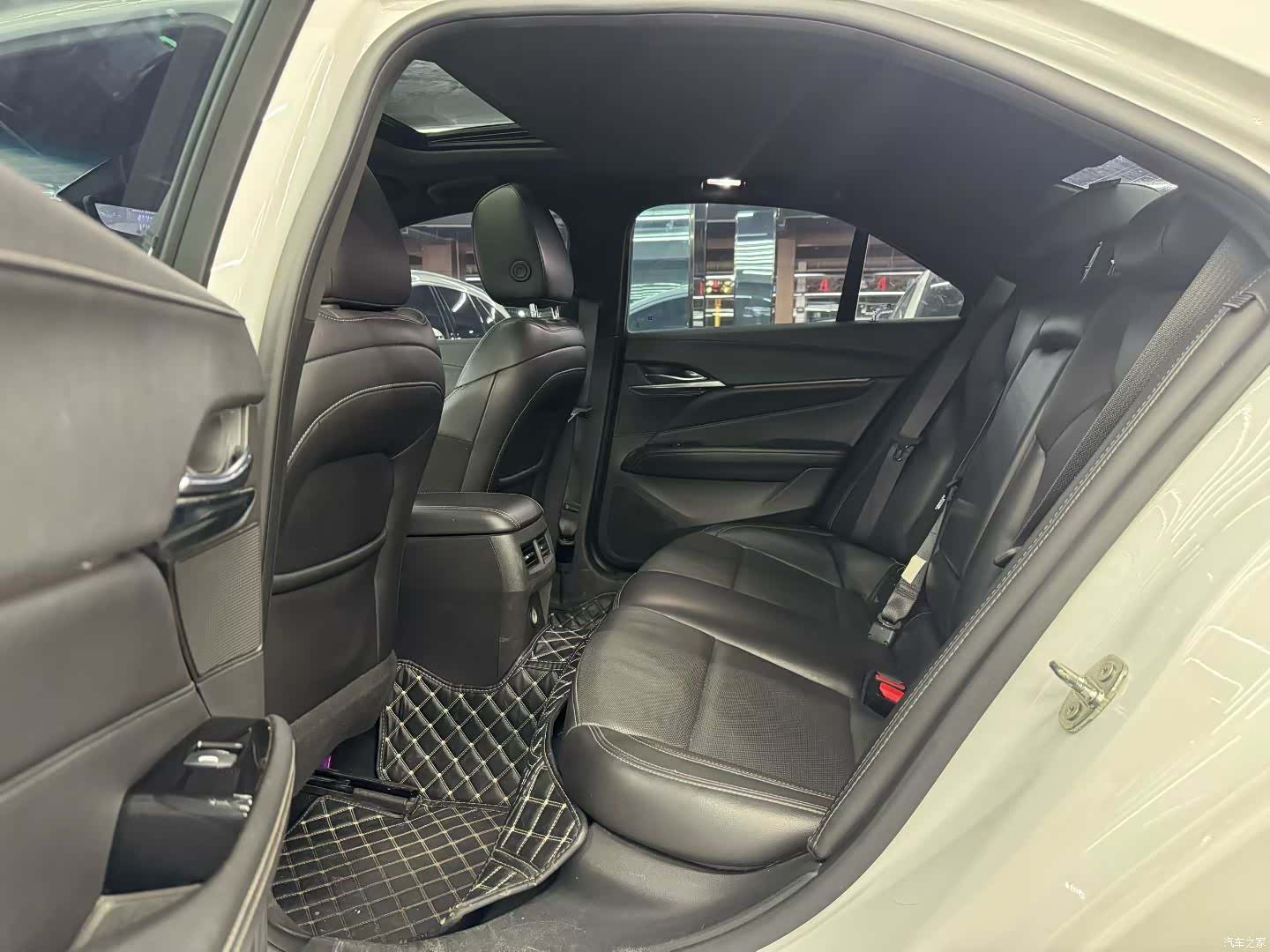 Cadillac CT4, 2021 7