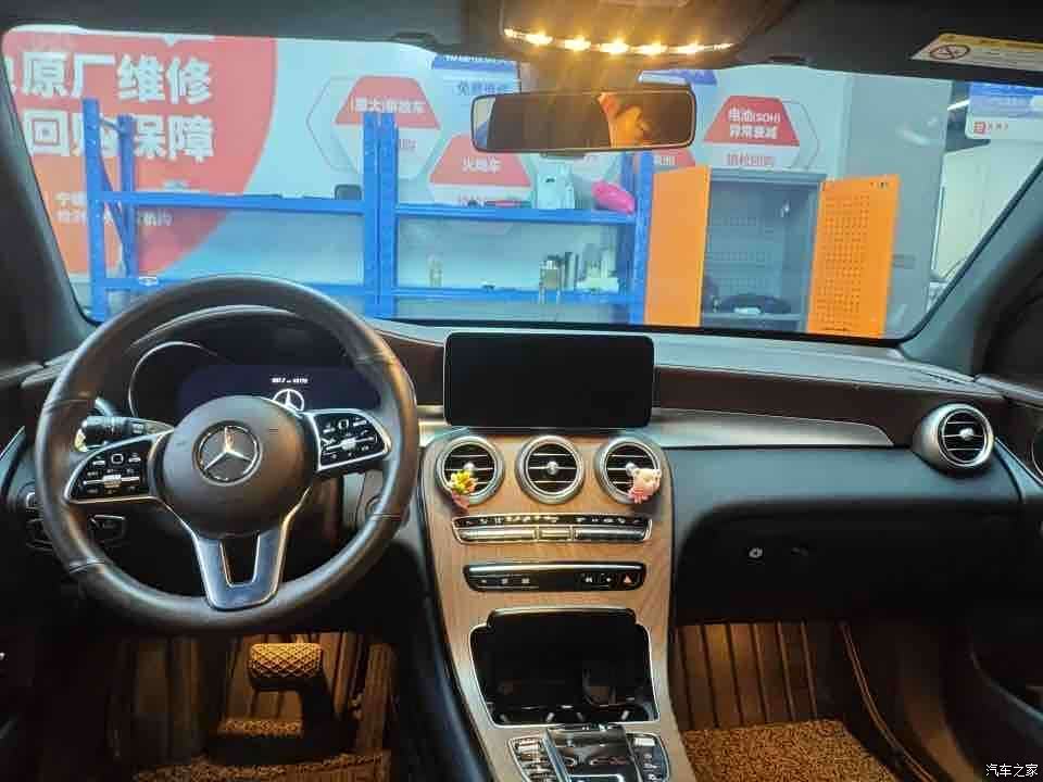 Mercedes-Benz GLC, 2022 16