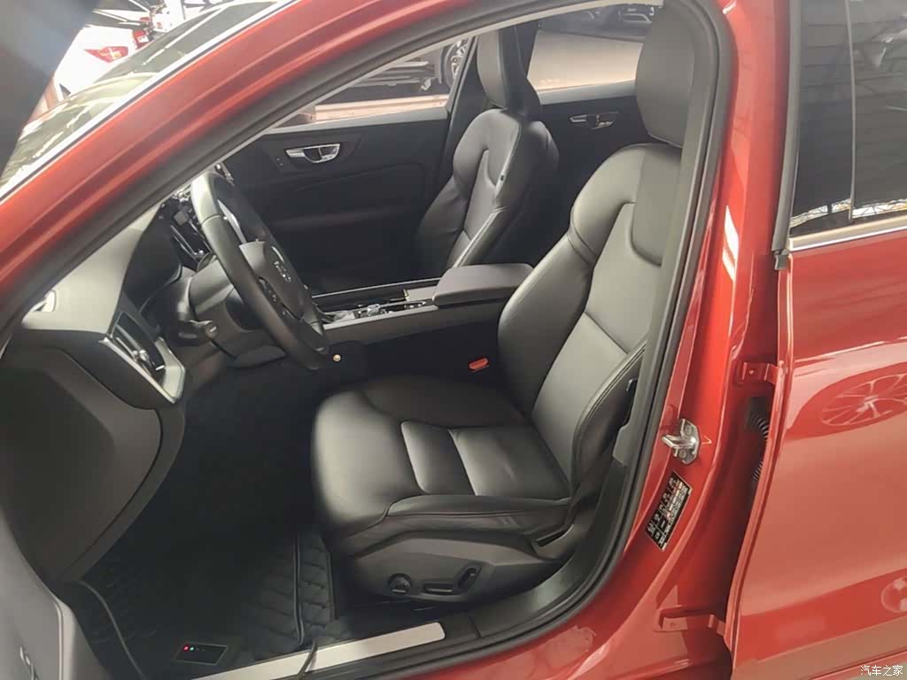 Volvo S60, 2021 15