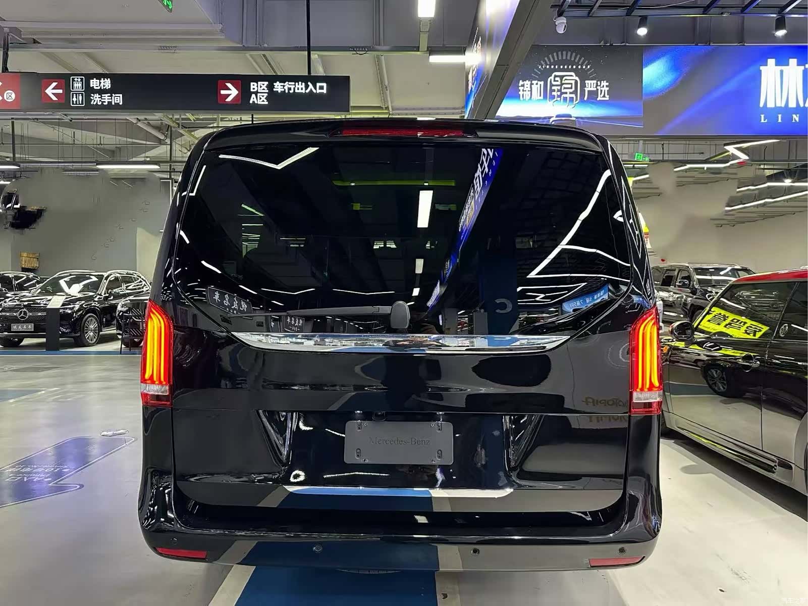 Mercedes-Benz V-Class, 2021 все фото