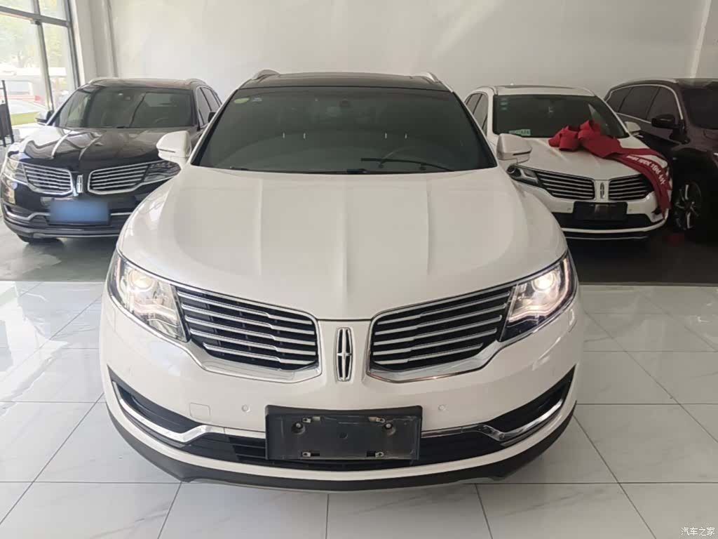 Lincoln MKX, 2017 3