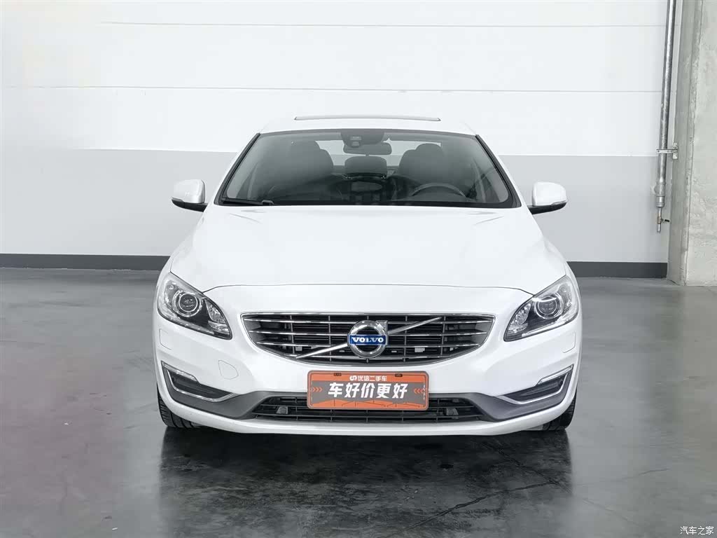 Volvo S60, 2015 3