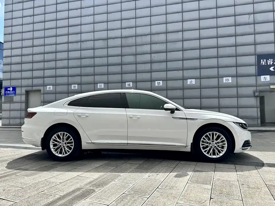 Volkswagen CC