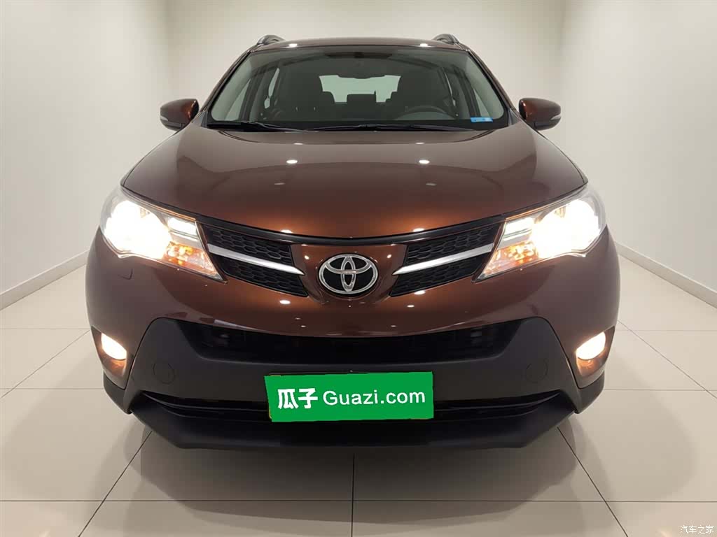Toyota RAV4, 2016 3