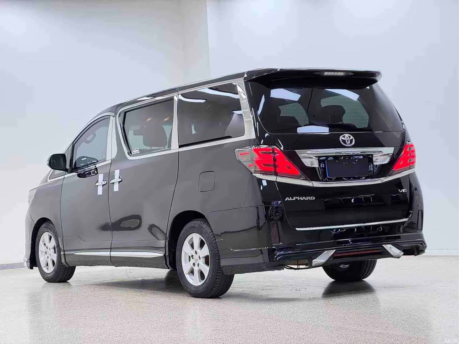 Toyota Alphard, 2012 29