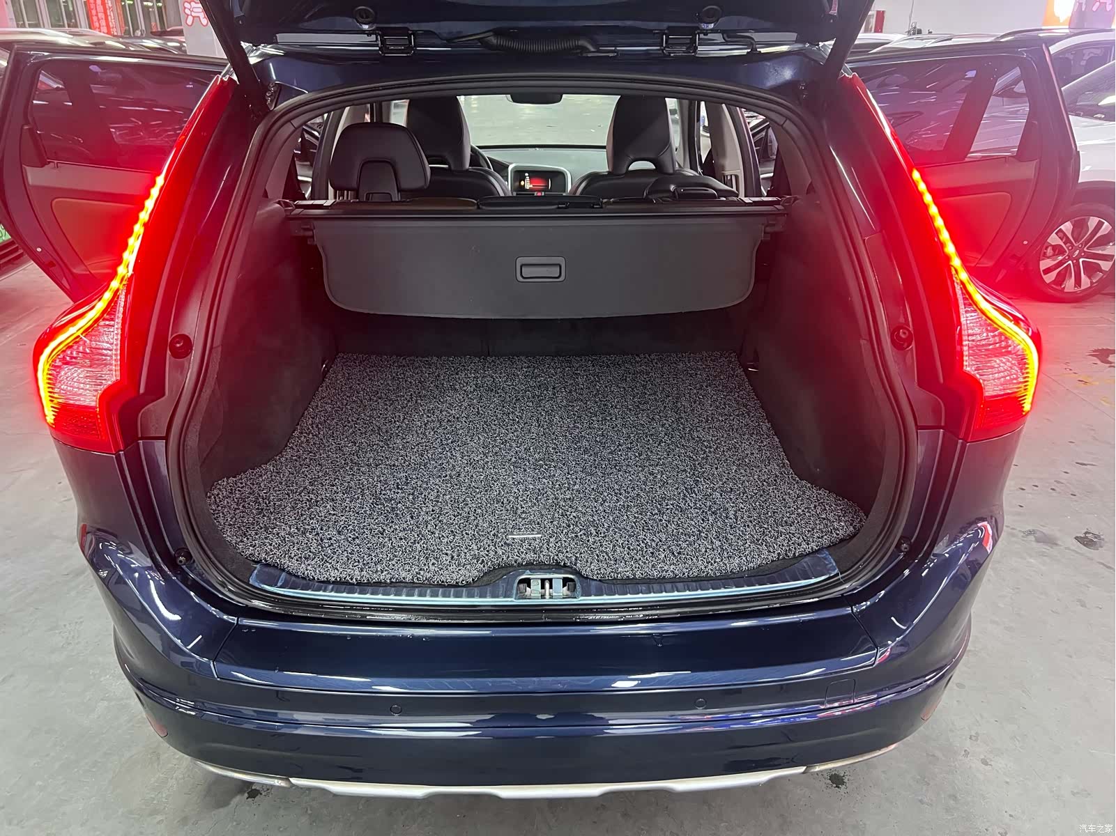 Volvo XC60, 2014 16