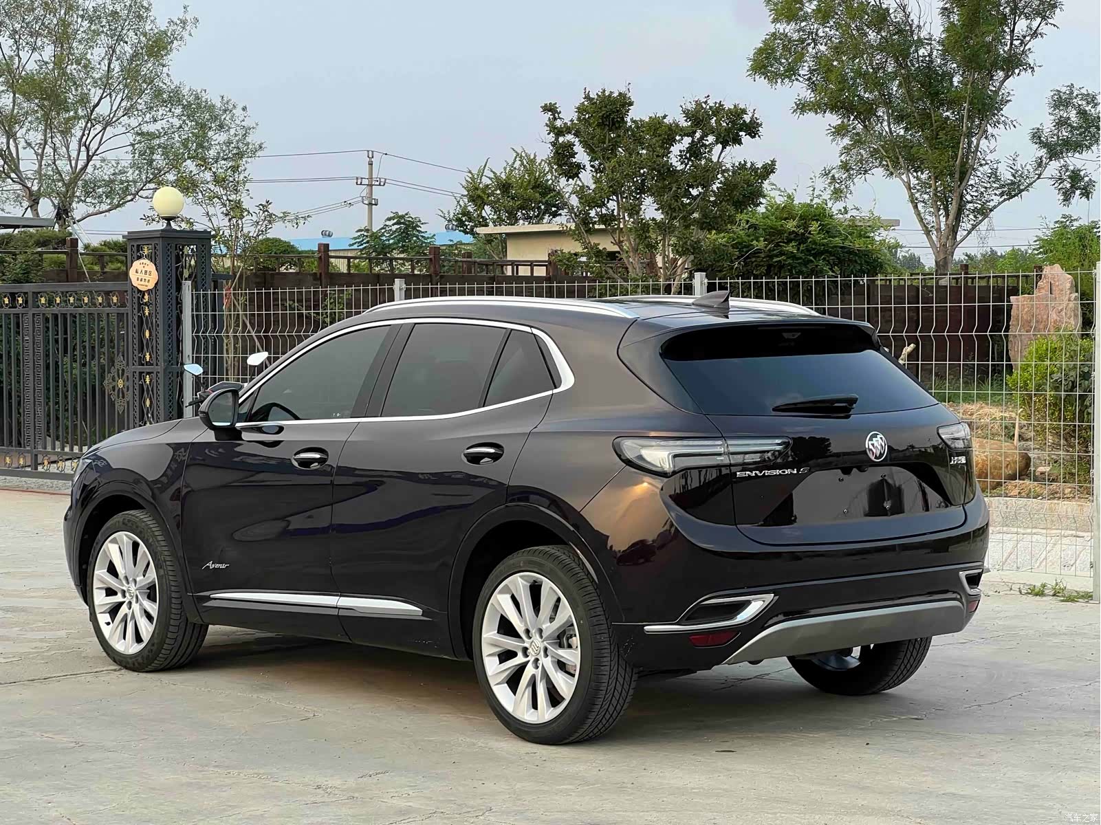 Buick Envision, 2021 3