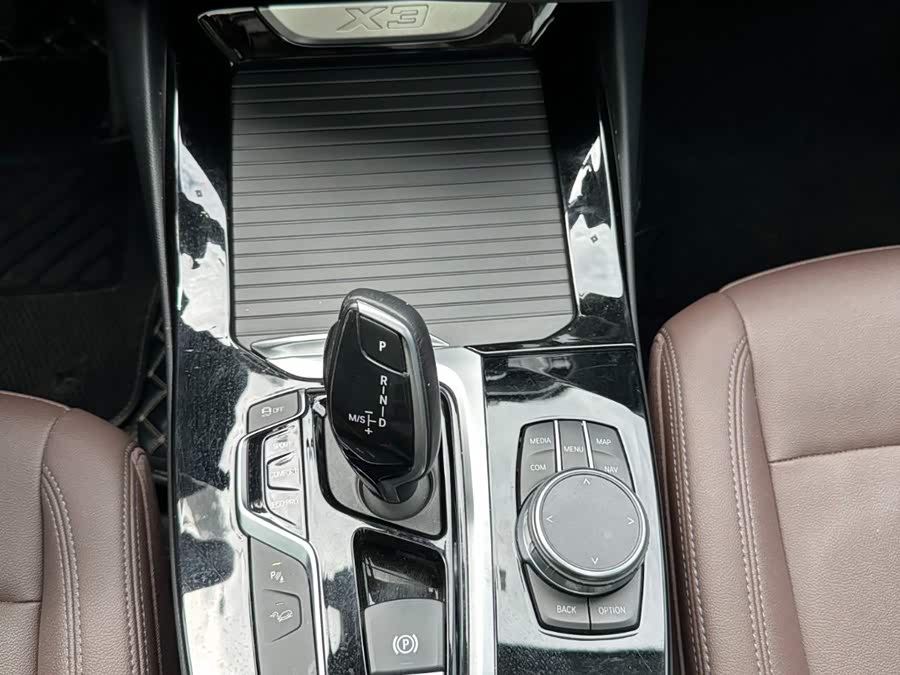 BMW X3 2020, фото 19