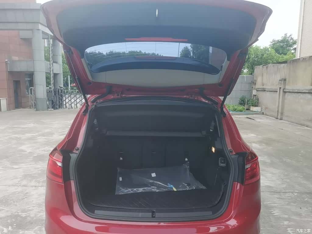 BMW 2 Series, 2017 19