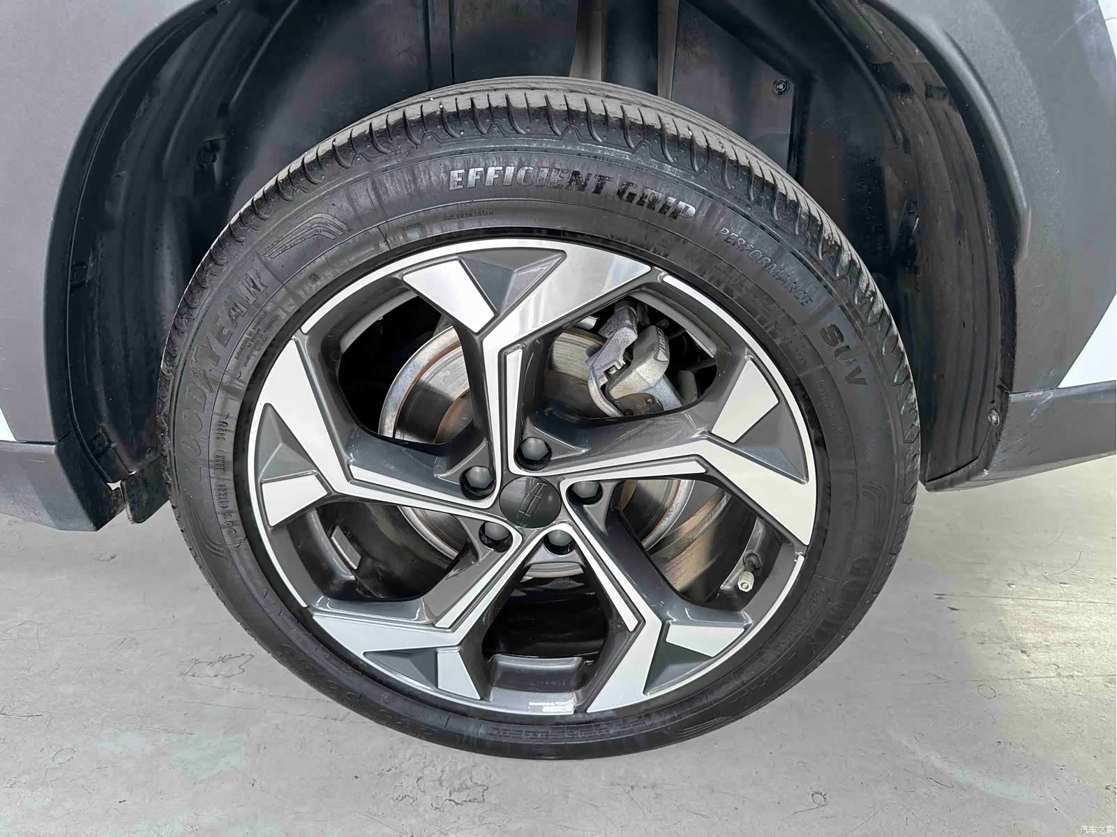 Geely Boyue, 2022 12