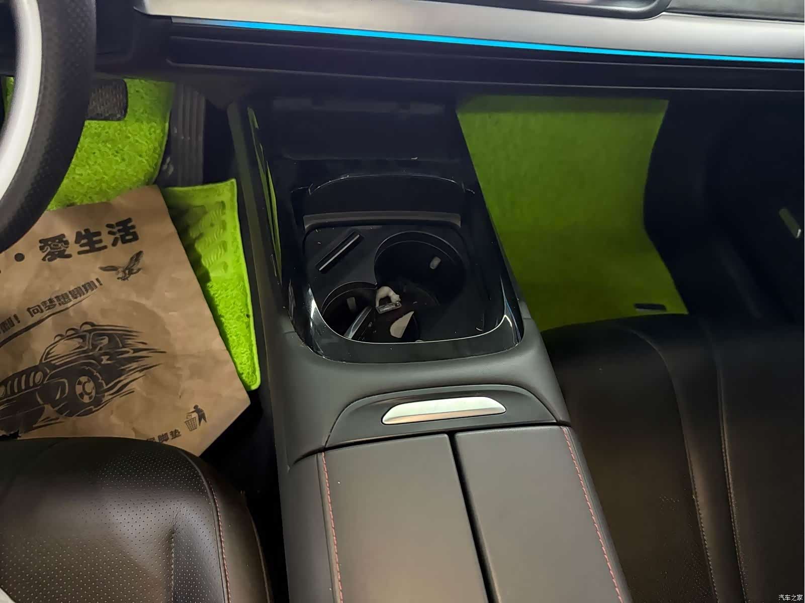 Xpeng P7, 2021 8