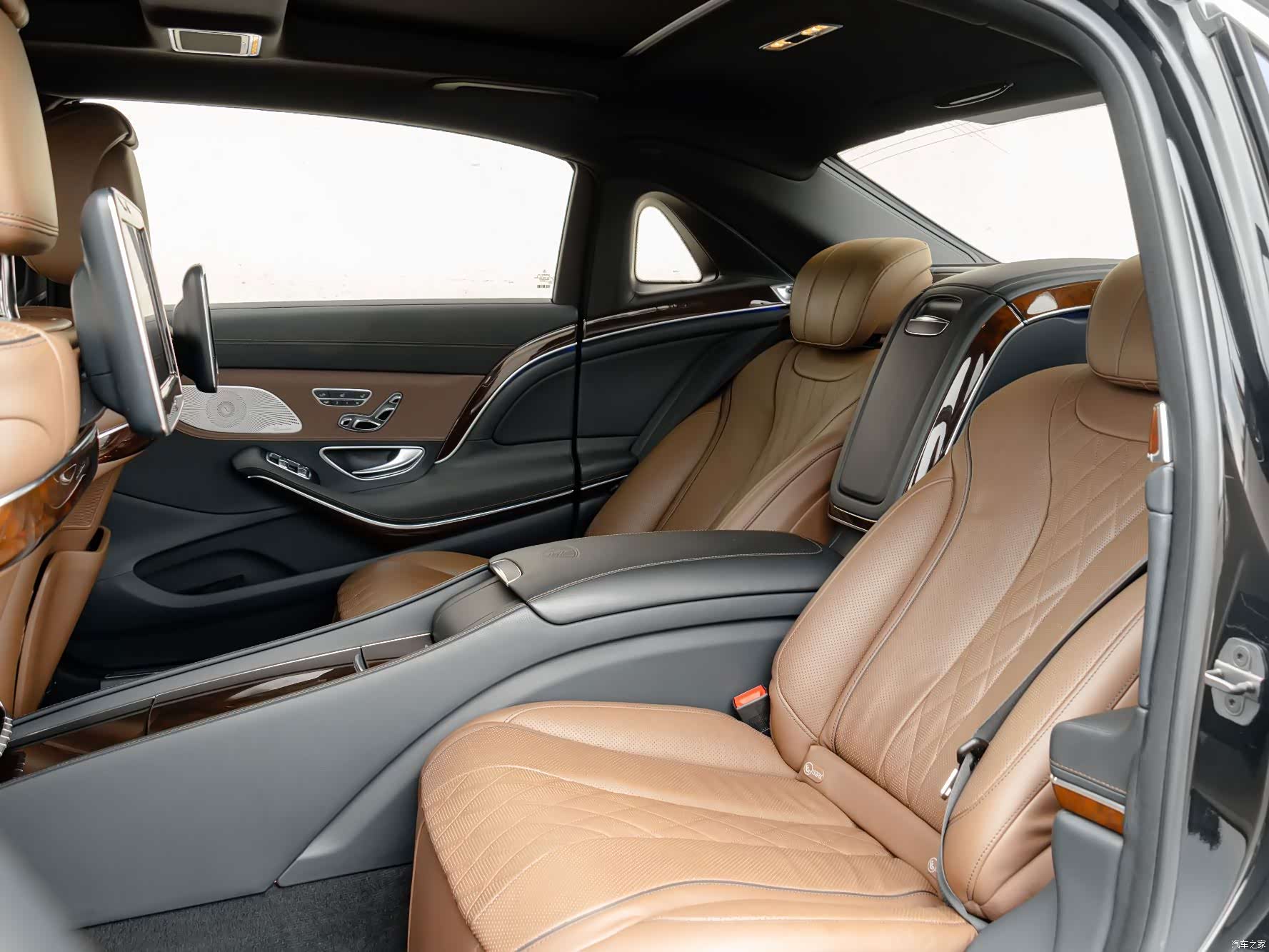 Maybach S-Class, 2016 14