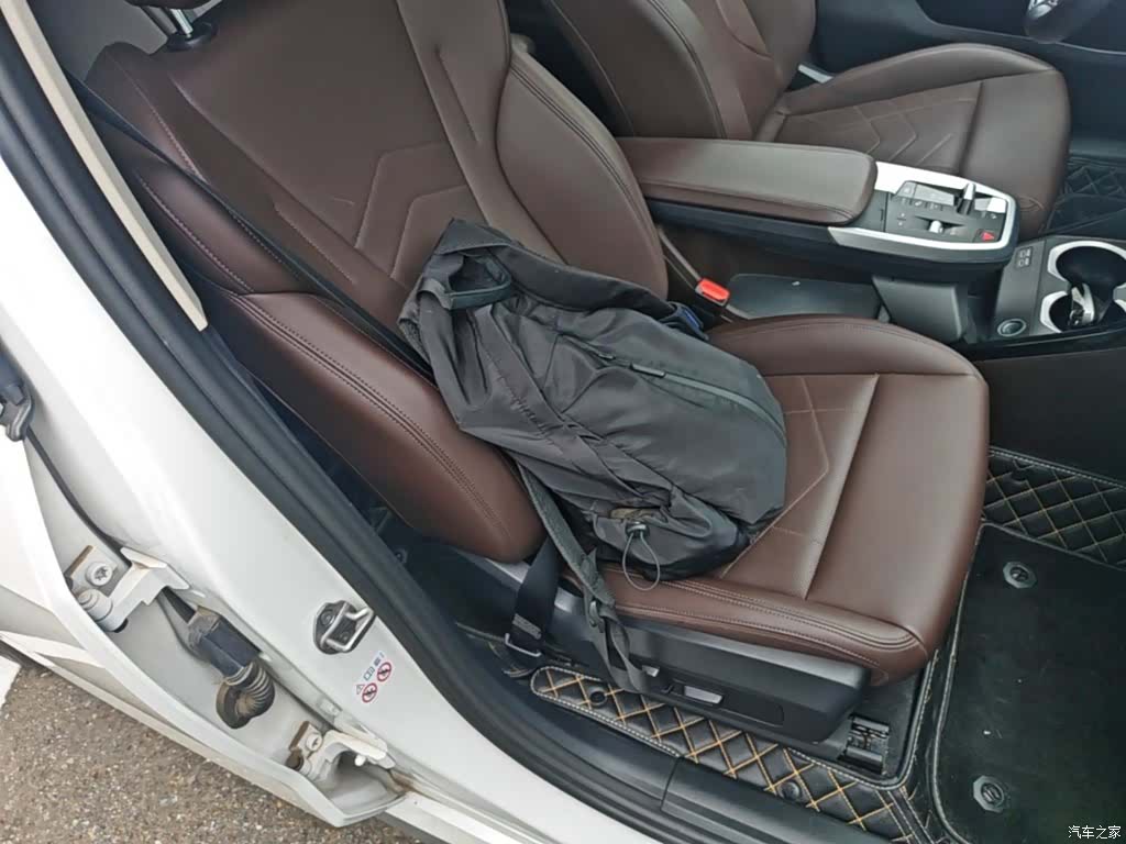 BMW X1, 2023 25