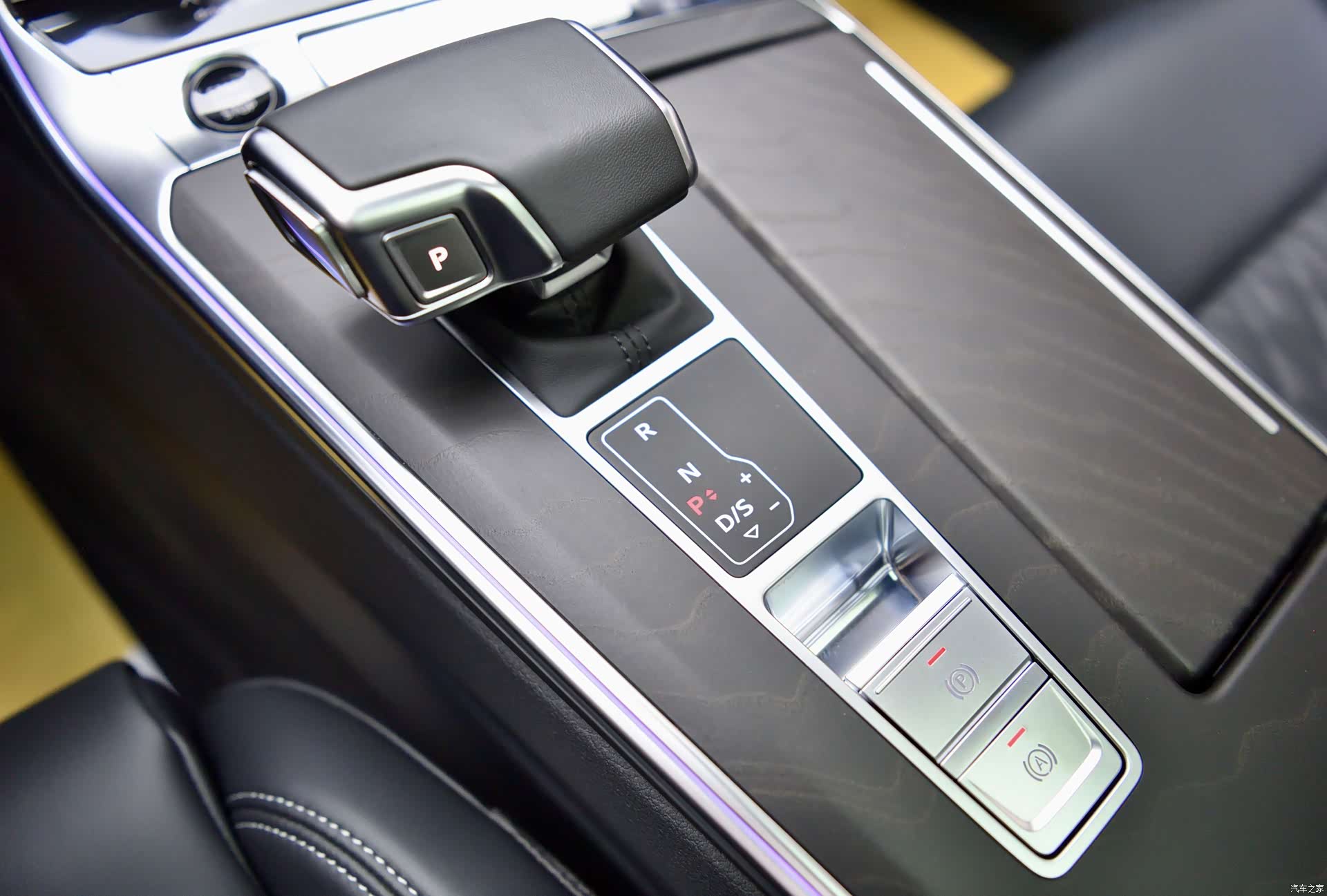 Audi A6L, 2025 8