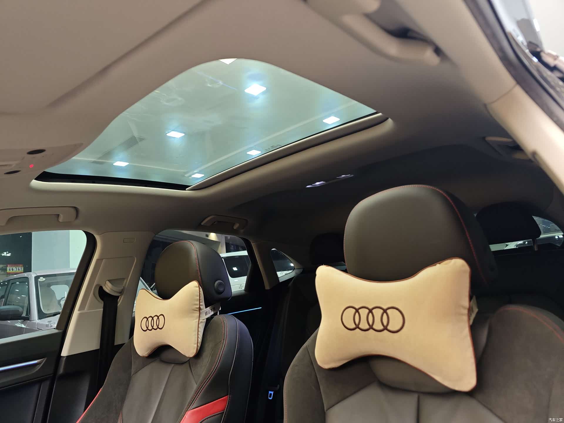 Audi Q3, 2021 13