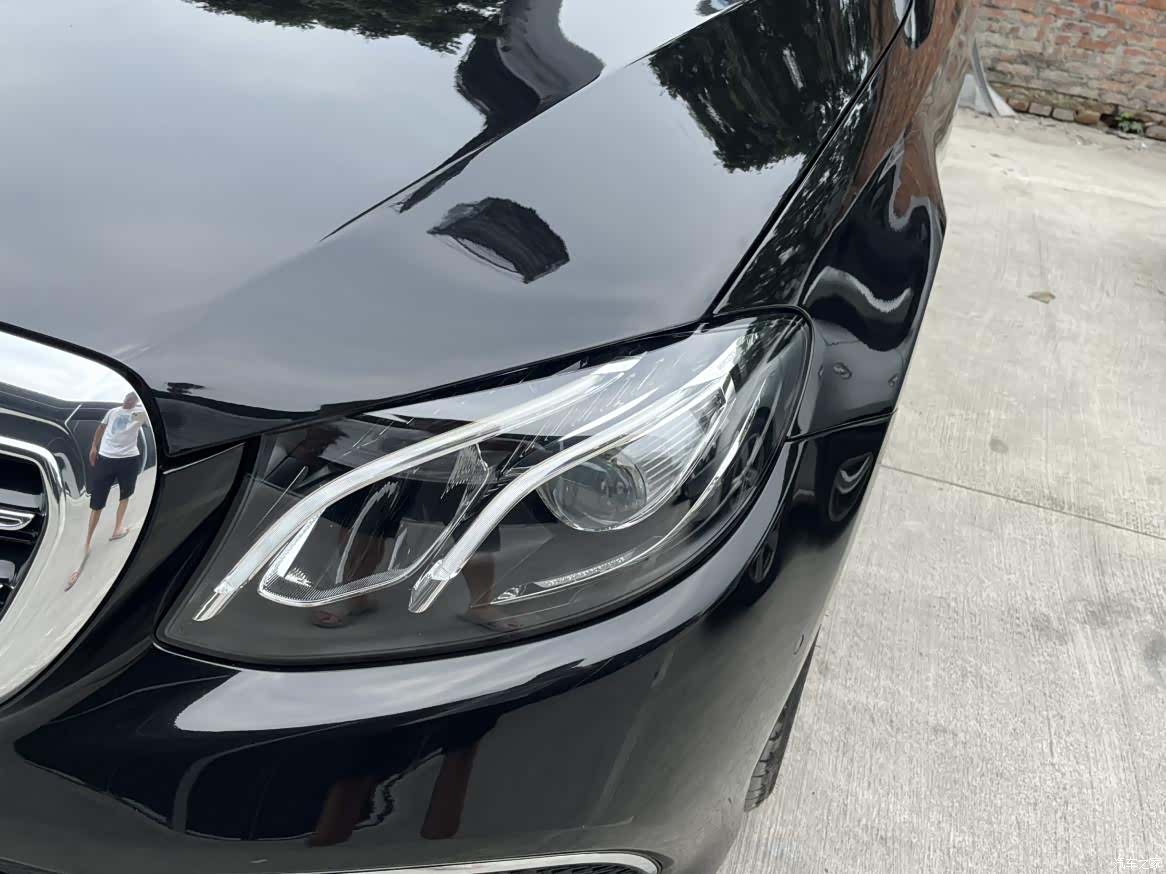 Mercedes-Benz E-Class, 2018 4