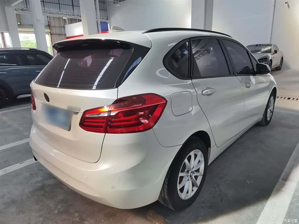 BMW 2 Series, 2017 7