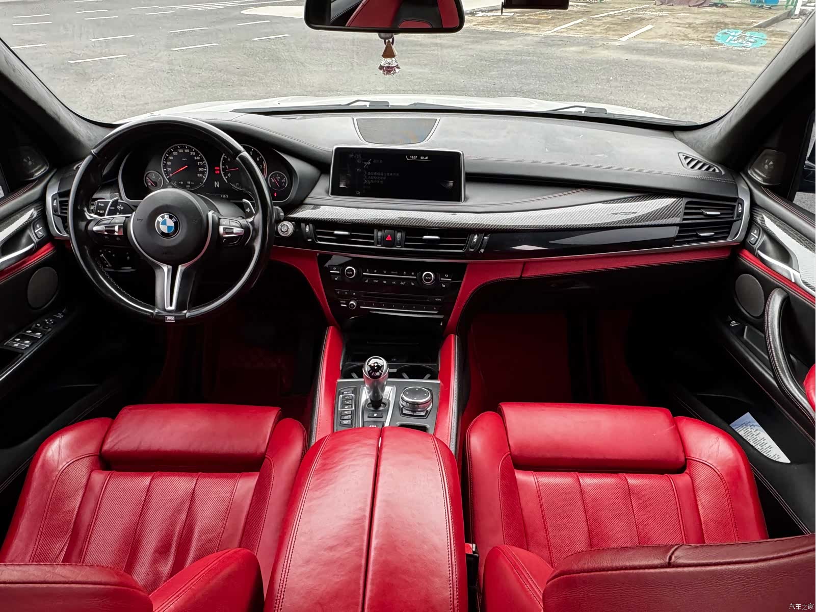BMW X5, 2017 все фото