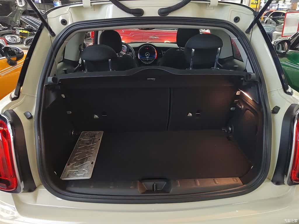 Mini Cooper, 2019 9