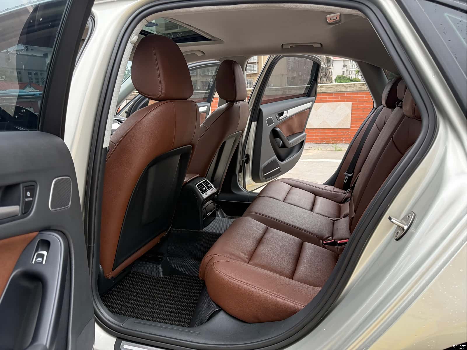 Audi A4L, 2015 8