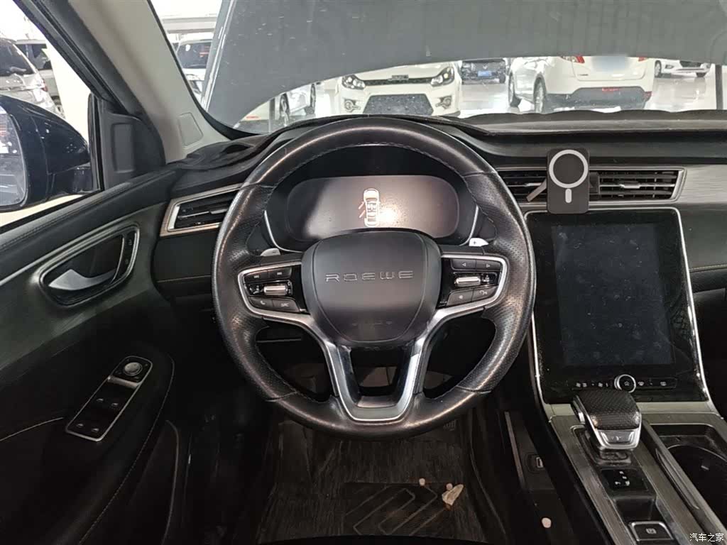 Roewe RX5, 2021 11