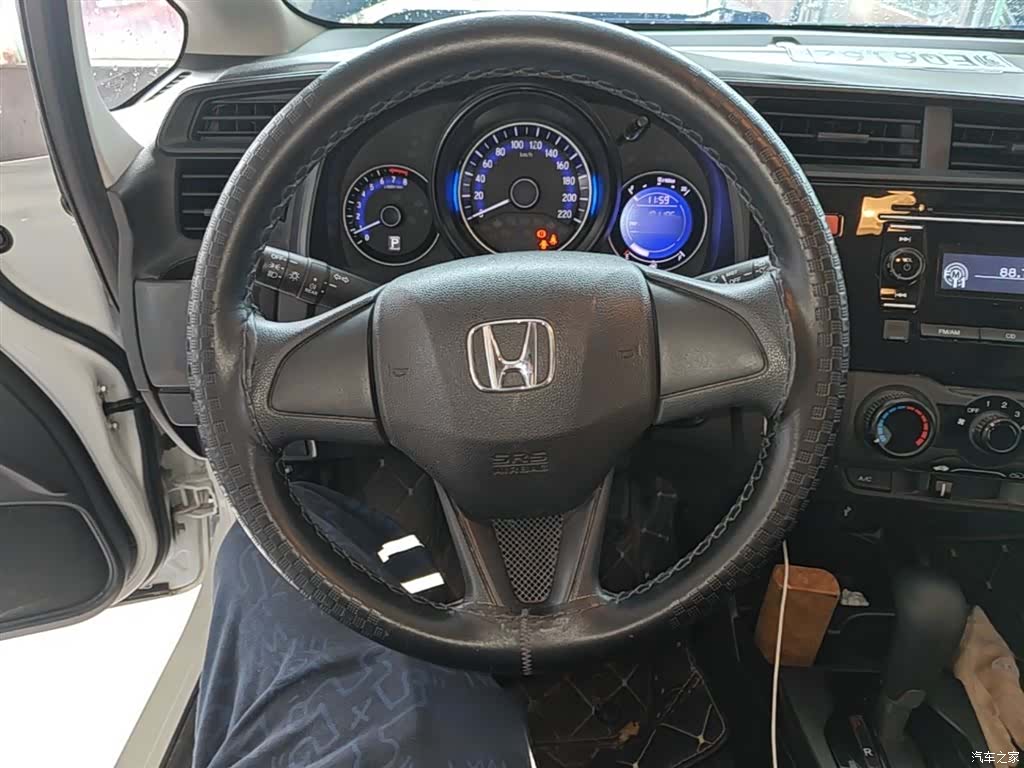 Honda Fit, 2017 11