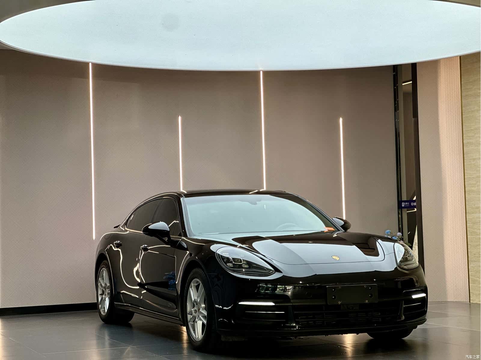 Porsche Panamera, 2017 3