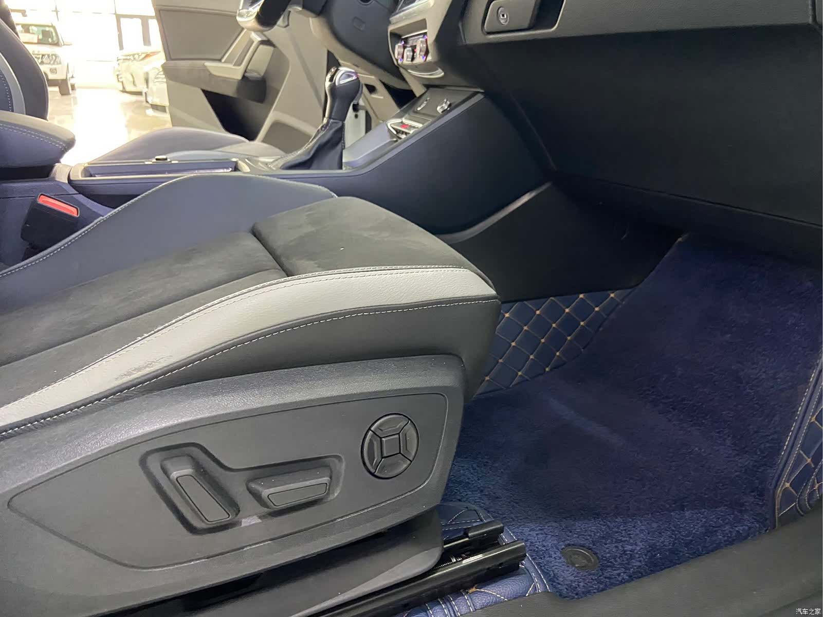 Audi Q3, 2022 16