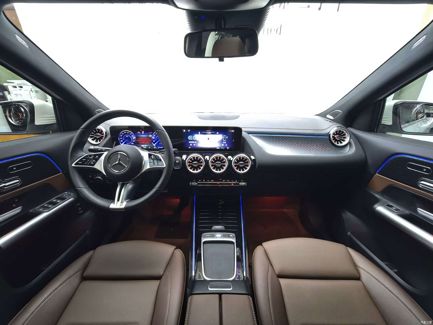 Mercedes-Benz EQA, 2025 12